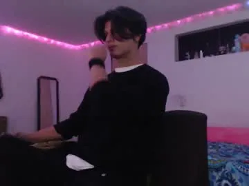 ViAddams – webcam model profile photo Image 10