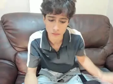 sdamvo2 – webcam model profile photo Image 3