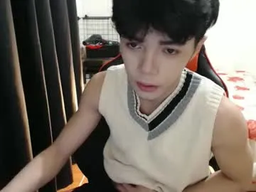 AlesandraMachado – webcam model profile photo Image 3