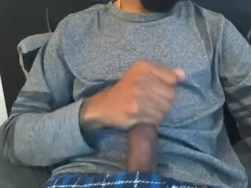 RoxieHart_x – webcam model profile photo Image 4