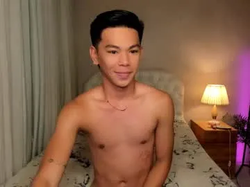 paroncho – webcam model profile photo Image 2