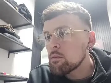 LinaParadise – webcam model profile photo Image 4