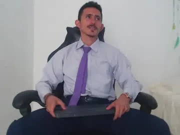 LolaCrave – webcam model profile photo Image 8
