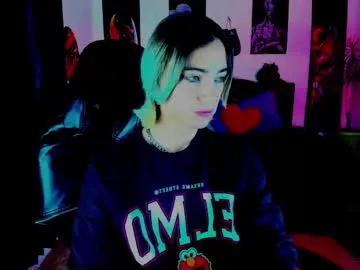 raymondmont – webcam model profile photo Image 11