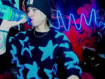 raymondmont – webcam model profile photo Image 19