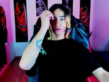 raymondmont – webcam model profile photo Image 5