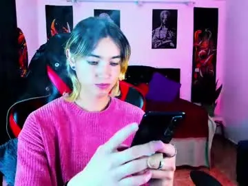 raymondmont – webcam model profile photo Image 6