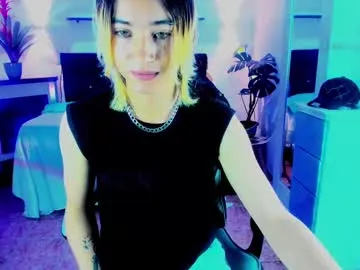 raymondmont – webcam model profile photo Image 8