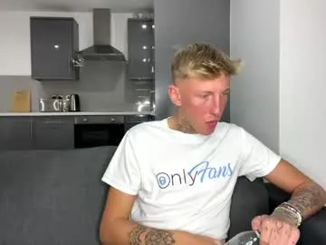 alanna_Micheles – webcam model profile photo Image 3