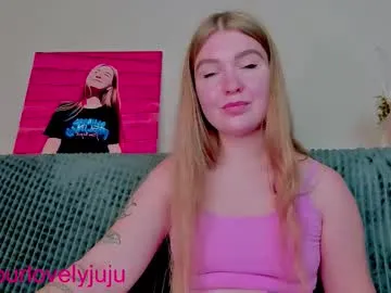 Live with Alishine on FliCam Image 17