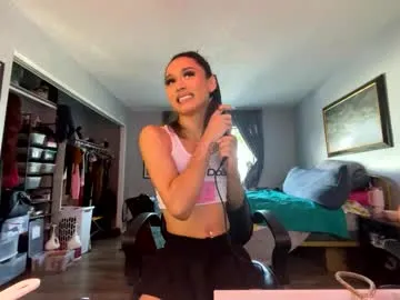 alissapetite – webcam model profile photo Image 13