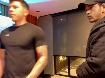 LIISAMENDEZ – webcam model profile photo Image 5