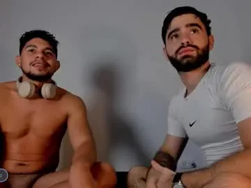 highlatin_guys – webcam model profile photo Image 17