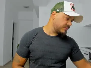 Lotie_Cox – webcam model profile photo Image 16