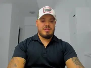 Lotie_Cox – webcam model profile photo Image 17