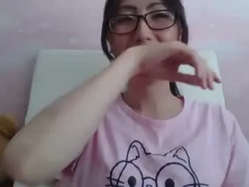 LauraJean – webcam model profile photo Image 19