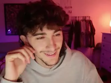 otouhu76 – webcam model profile photo Image 13