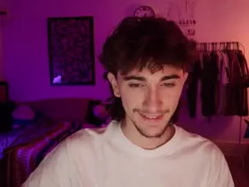 otouhu76 – webcam model profile photo Image 16