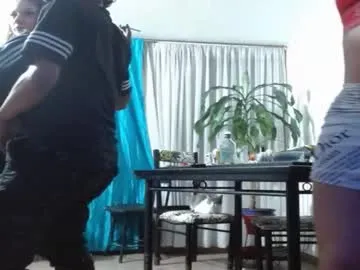 chloe_cherry21 – webcam model profile photo Image 8