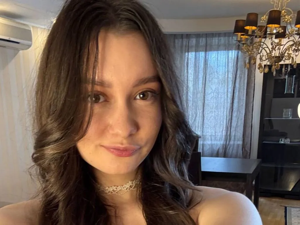 OdetteCarl – webcam model profile photo