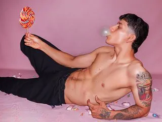 Live with camilopeter on FliCam