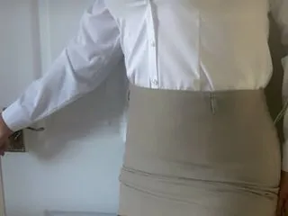 FitnessBunny – webcam model profile photo Image 15