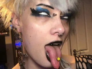 glitterqueen99's Thumb Image