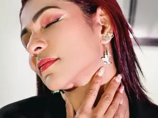 EmmaShaykk – webcam model profile photo Image 3