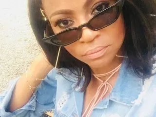 HOOTY_STEPMOMMY – webcam model profile photo