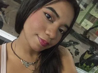 Leticia_lynn – webcam model profile photo