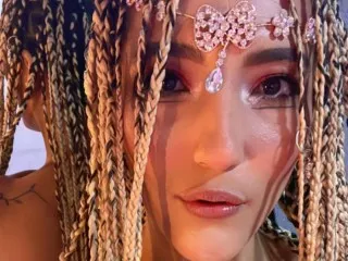 LiaaGenner – webcam model profile photo