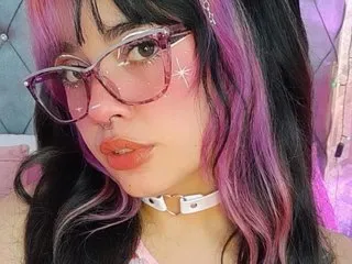 Live with AlmaLorent on FliCam Image 4