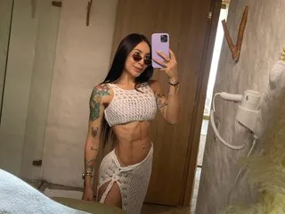 LillyPark – webcam model profile photo Image 5