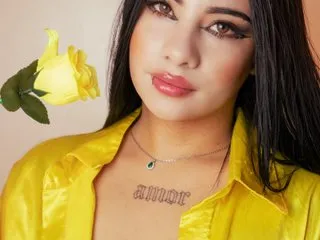 MiraLocks – webcam model profile photo Image 5