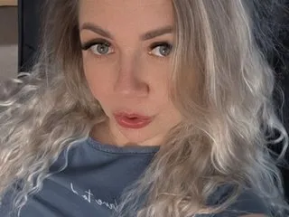 ValeSandoval – webcam model profile photo Image 3