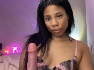 Islarose0_0 – webcam model profile photo Image 4