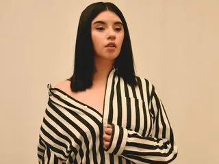 SaraRoberts19 Image 3
