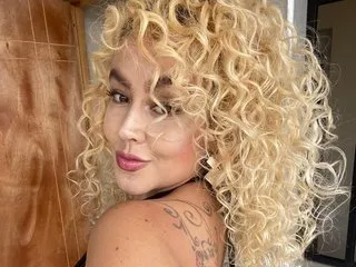 BustyDarla – webcam model profile photo Image 2