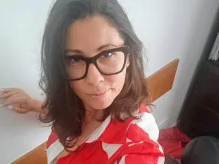 AnnaisQuin – webcam model profile photo Image 12
