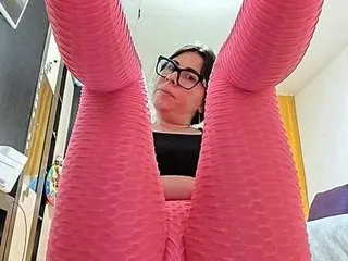 AnnaisQuin – webcam model profile photo Image 4