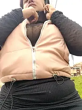 DarkDea – webcam model profile photo Image 3