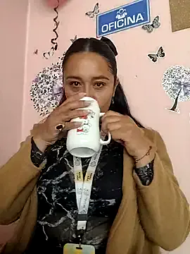 DarkDea – webcam model profile photo Image 8