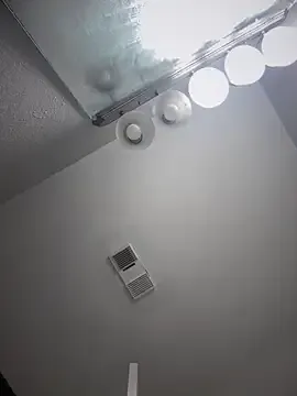 sexmittennjoytoy – webcam model profile photo Image 14