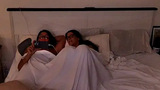 OrianaFalacci – webcam model profile photo Image 3