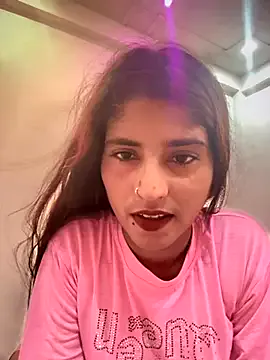 AprilXXS – webcam model profile photo Image 4