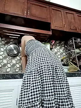 Live with VivianNash on FliCam Image 5