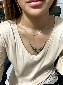 Live with HoneyBaby-001 on FliCam Image 8