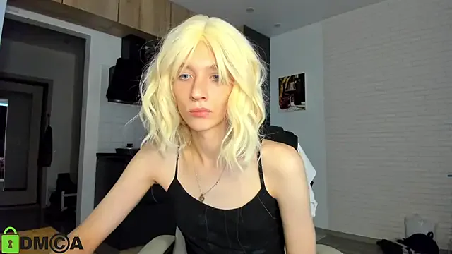 Valery_Sophiia – webcam model profile photo Image 4