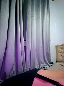 Emma_Lunny – webcam model profile photo Image 4