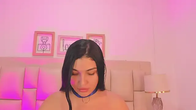 GiaSkye – webcam model profile photo Image 12